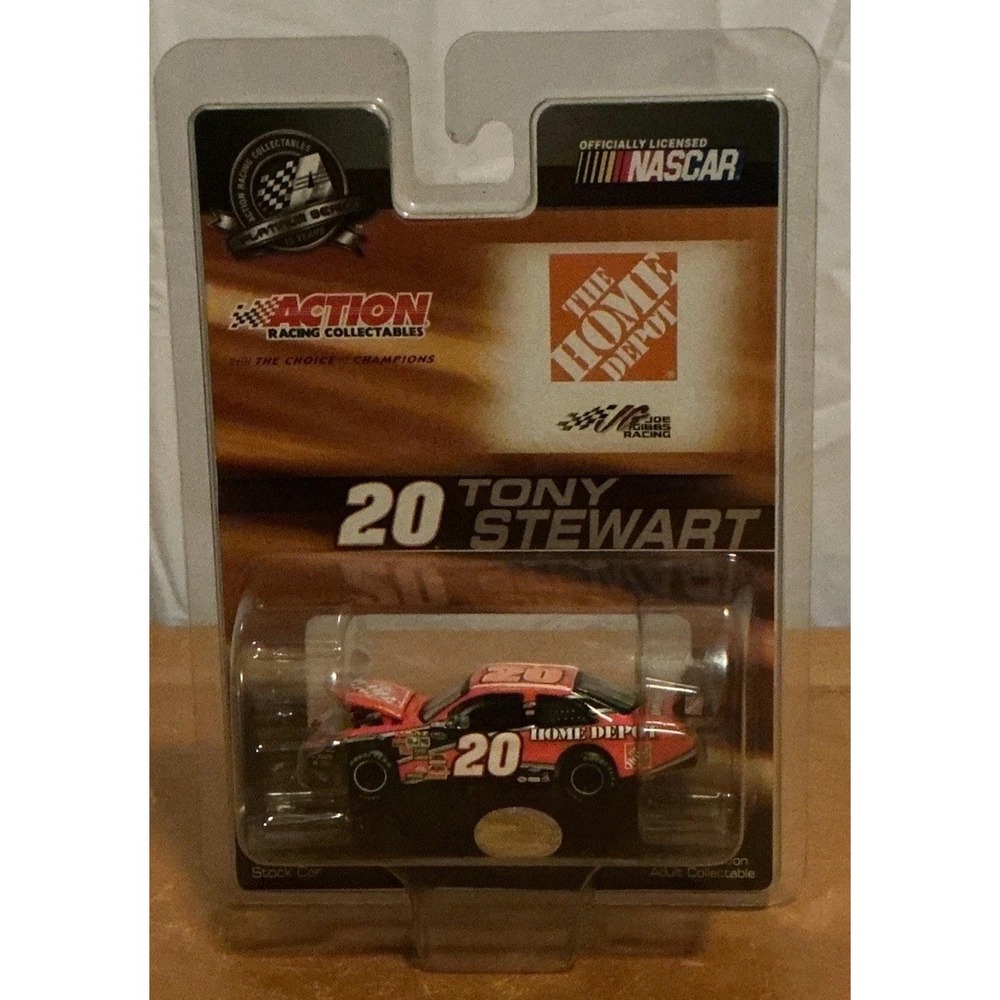 Tony Stewart 2008 The Home Depot 1/64 Platinum Series Diecast